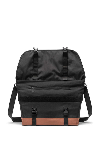 Herschel Cove Messenger Black/Saddle Brown