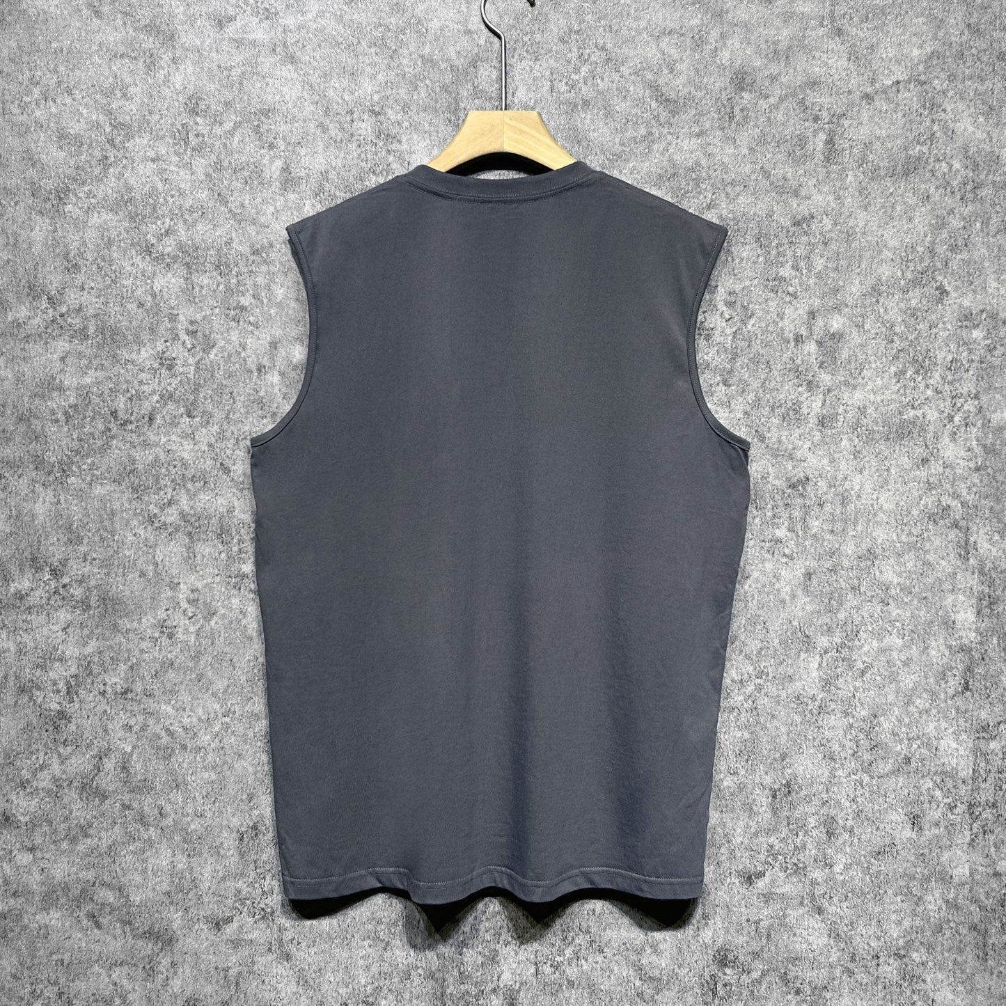 Amiri tank top hand held planet printing