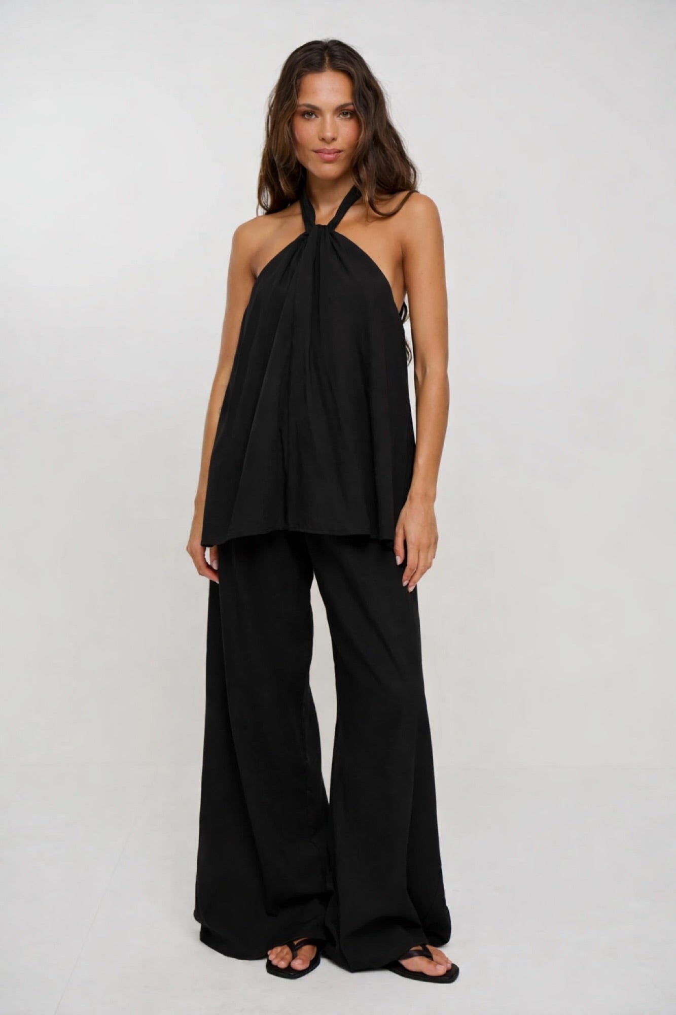 Brinly Set Black