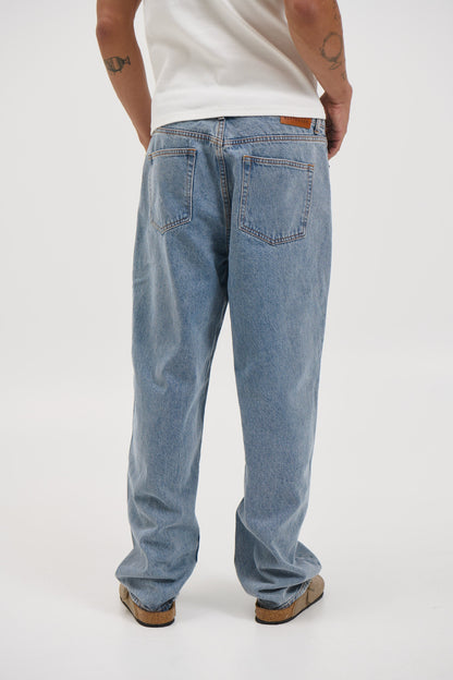 Cruz Baggy Denim Mid Blue