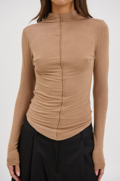 Anisa Turtle Neck Walnut