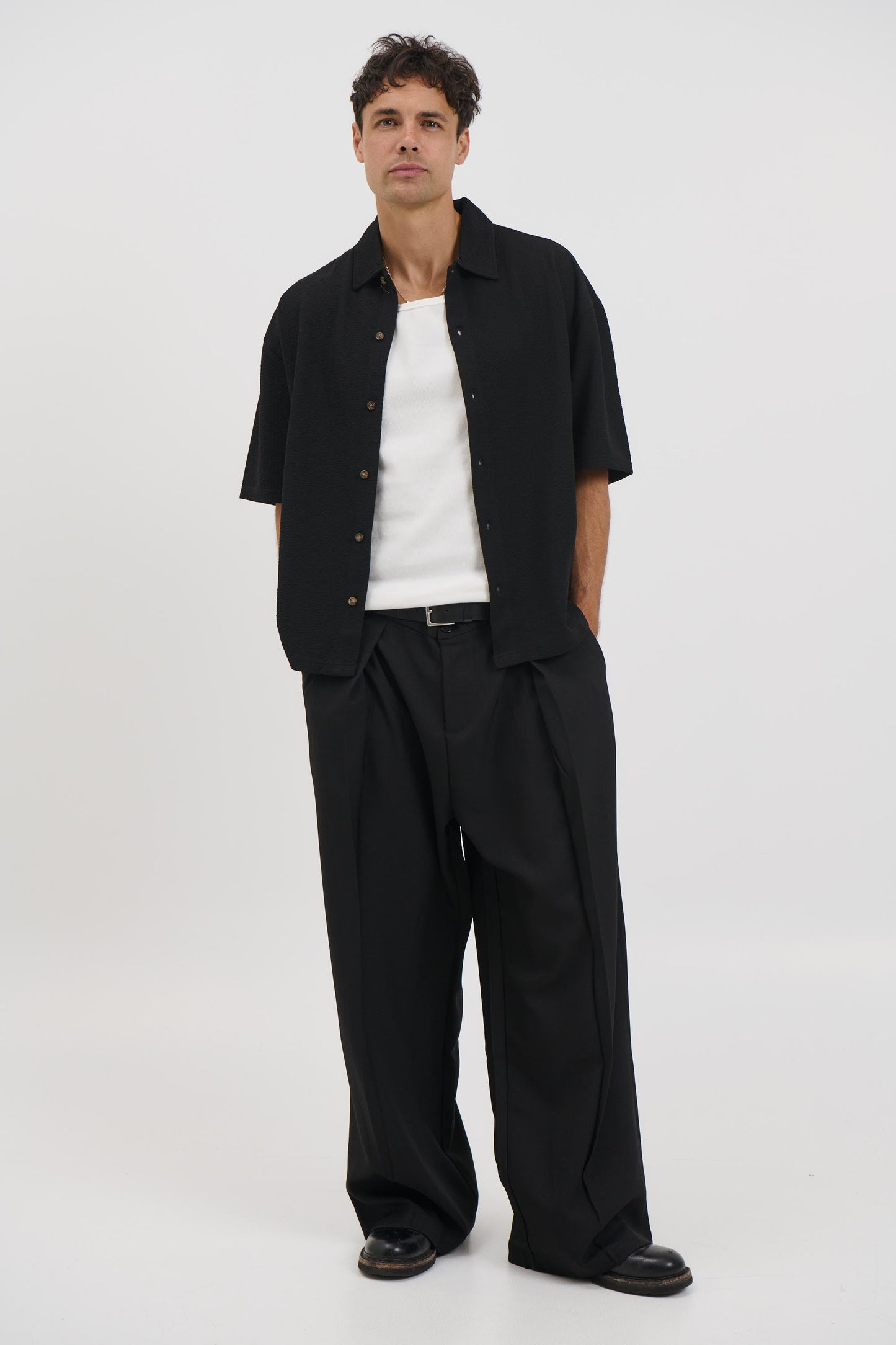 Lucas Drop Shirt Soft Texture Black