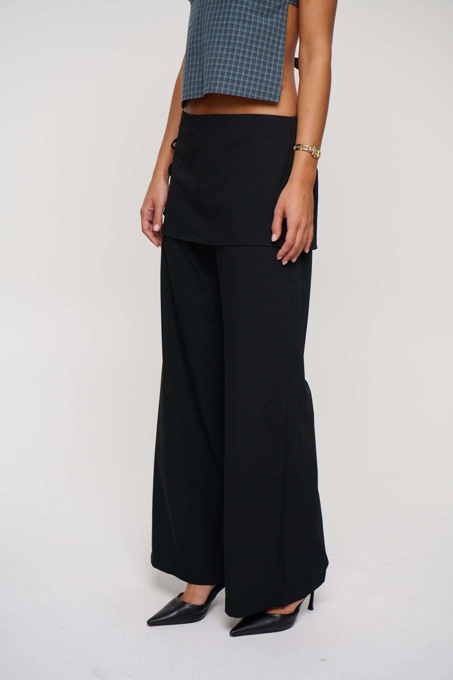 Camila Pant Black