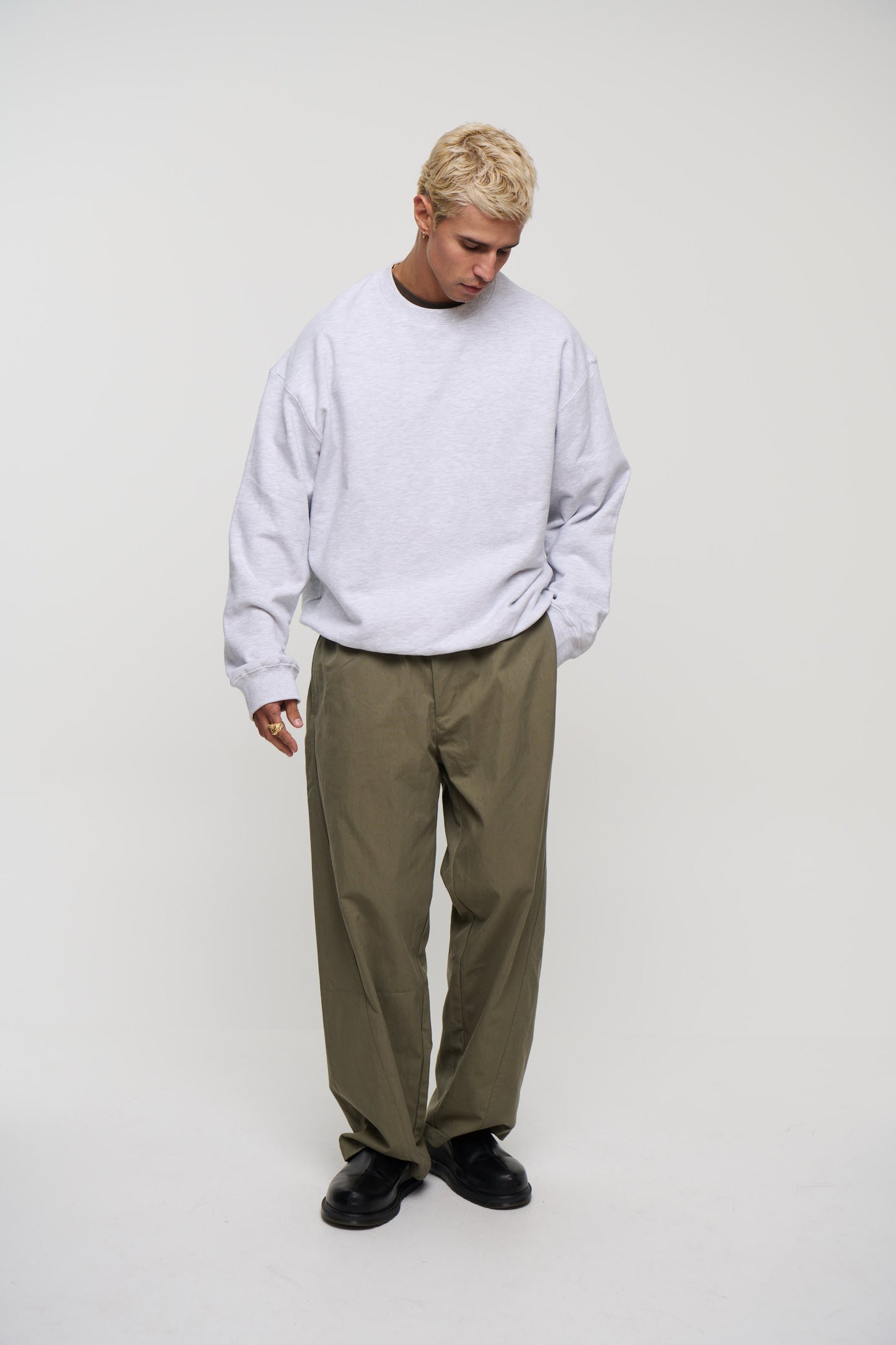 Caddy Crew Jumper White Marle