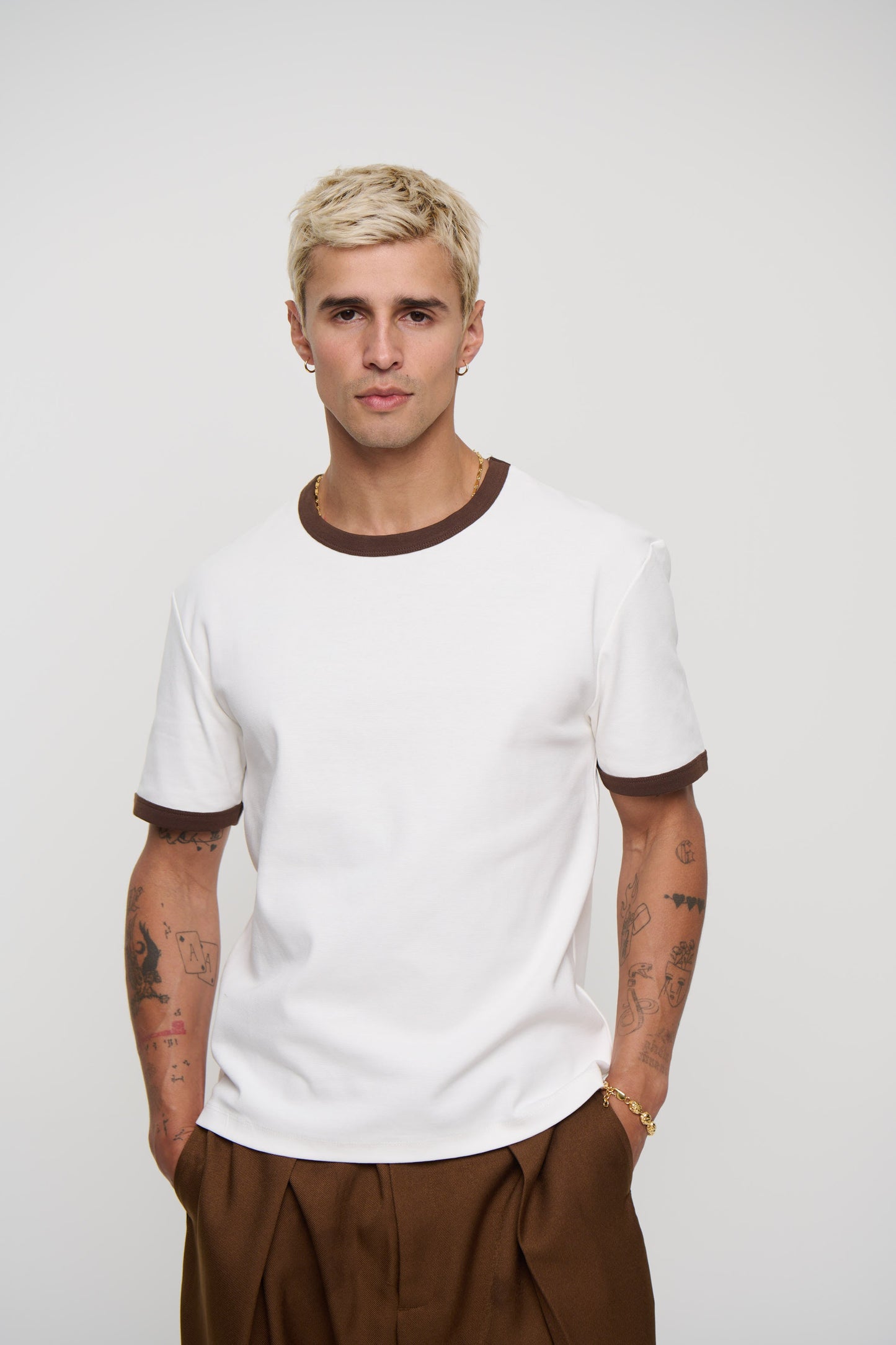 Charlie Ringer Tee Choc/White