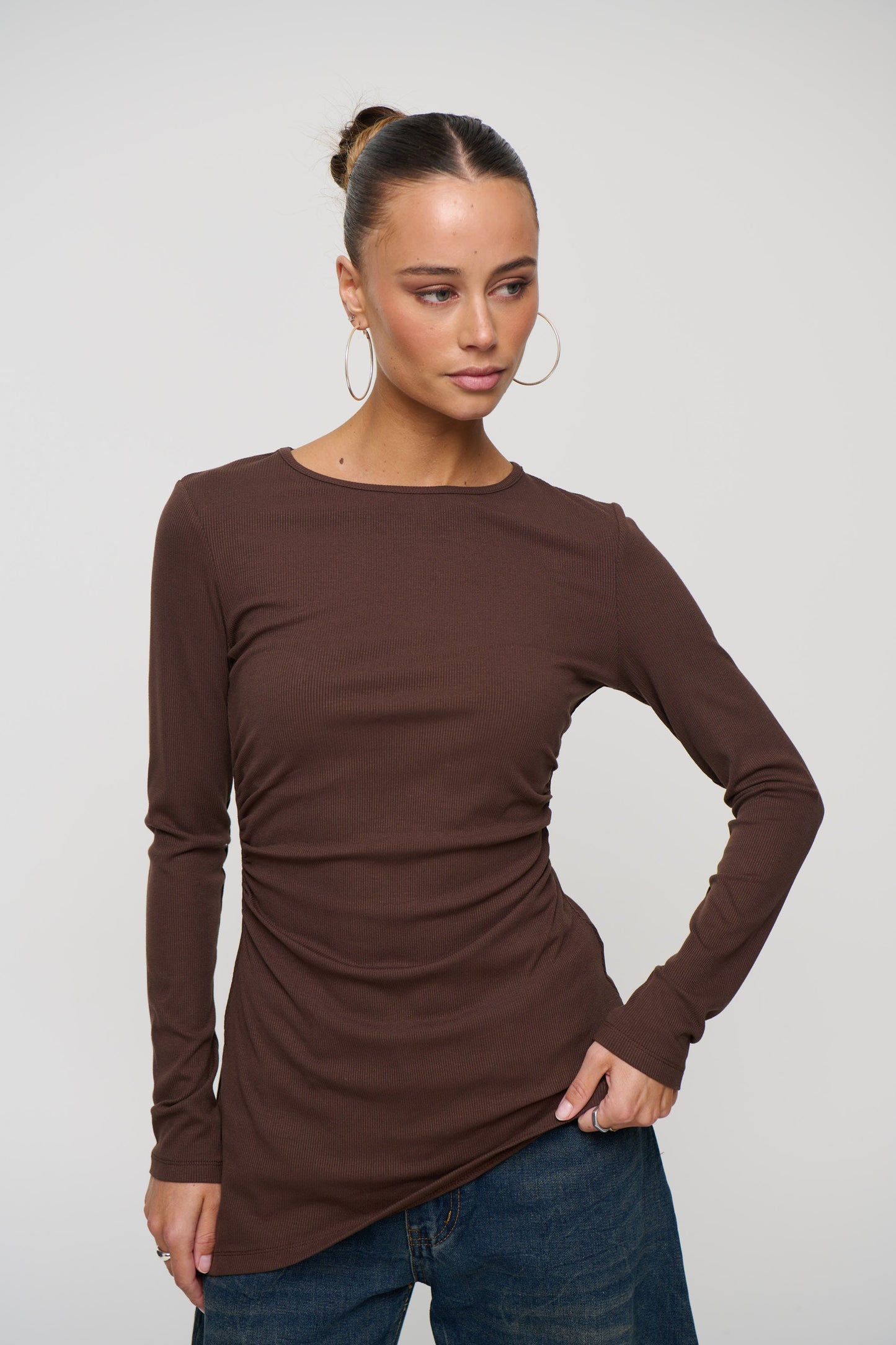 Lorina Long Sleeve Chocolate