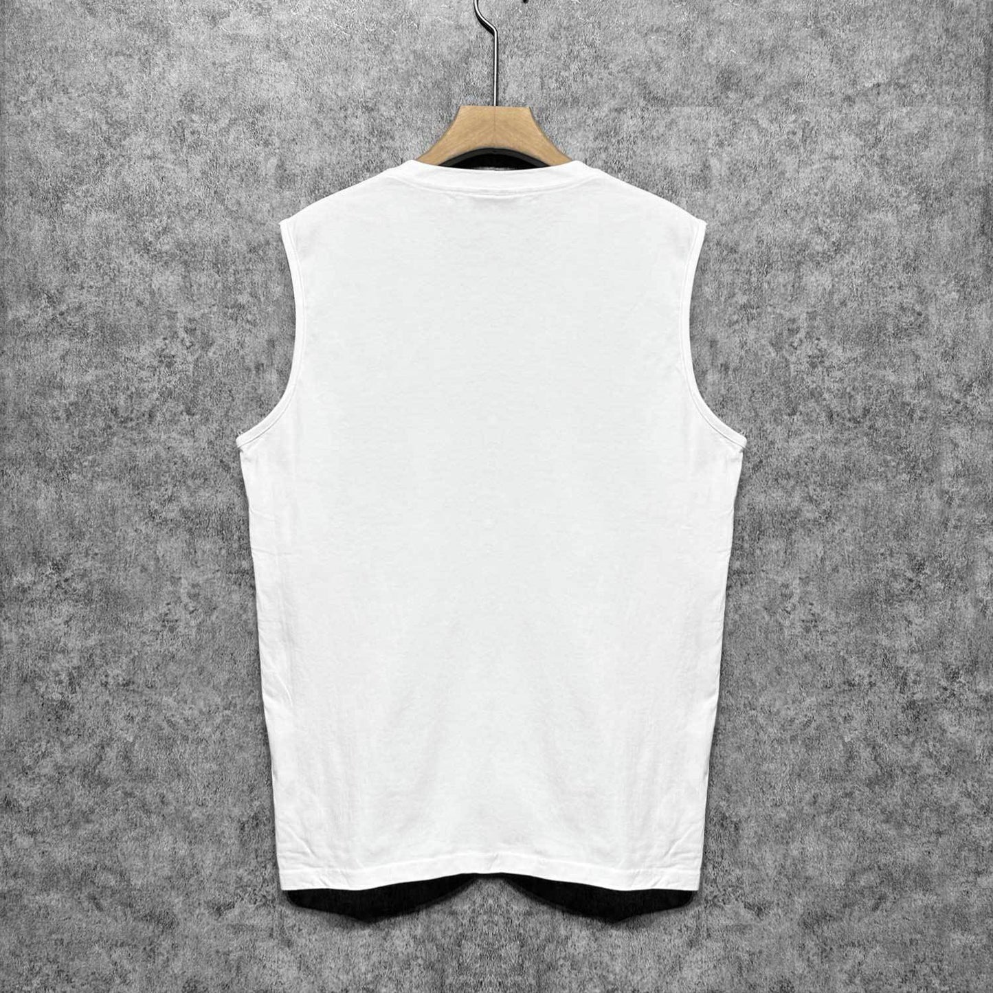 Amiri tank top large simple logo printing